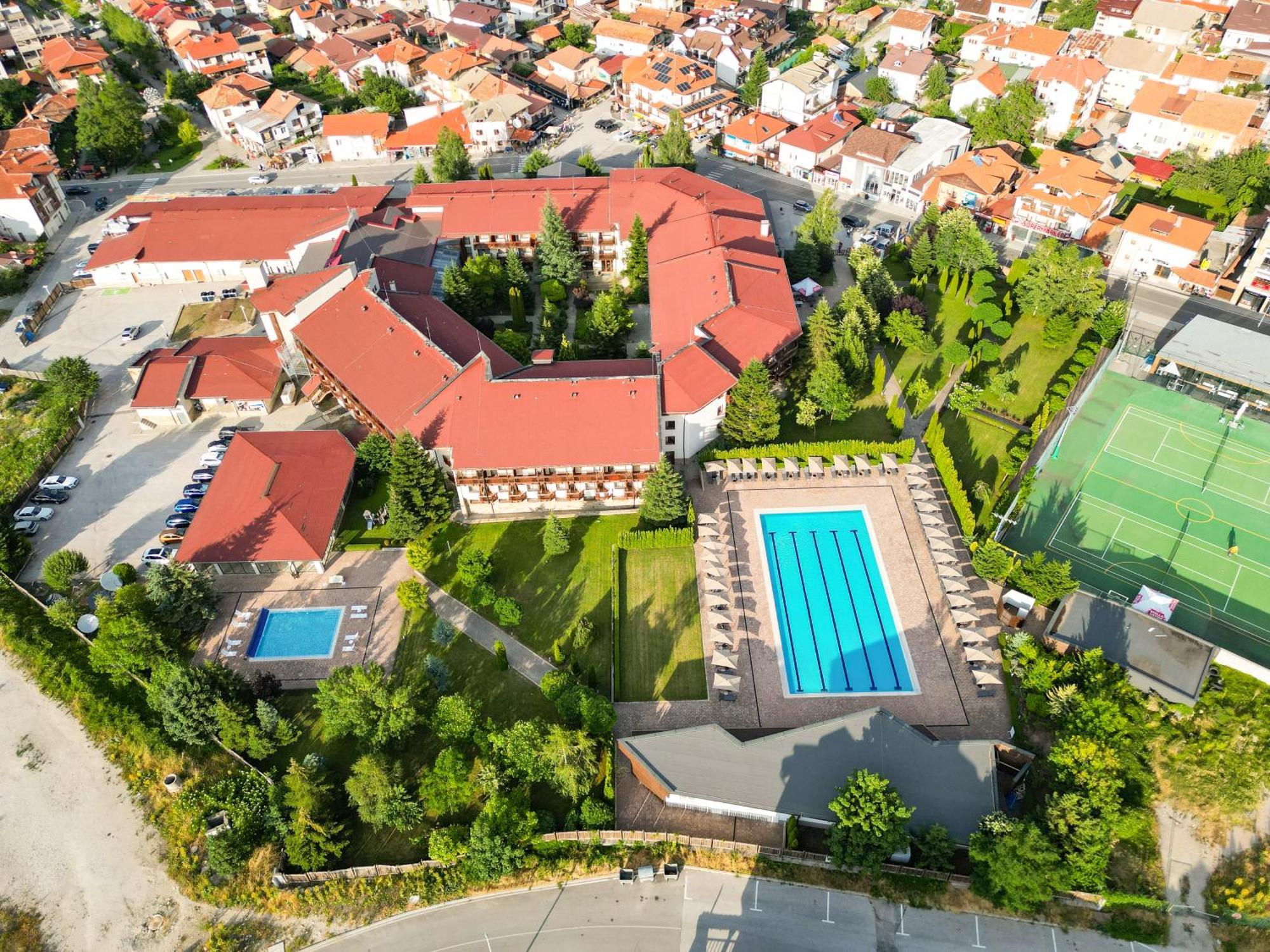 Four Points By Sheraton Bansko Hotel Exterior photo